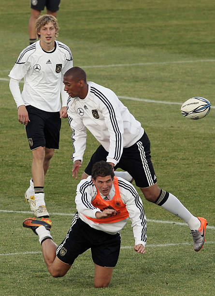 值得庆贺的 值得庆贺的